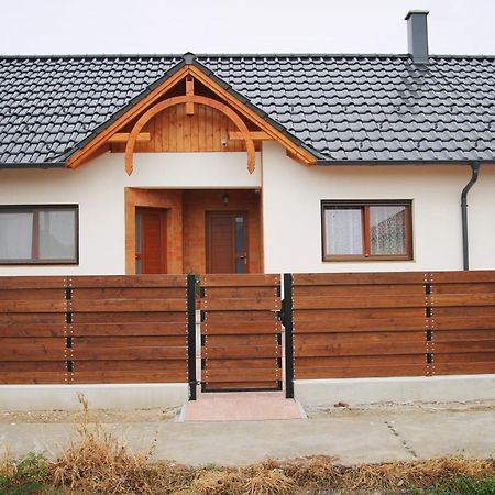 Hanság Vendégház Kapuvár Exterior foto